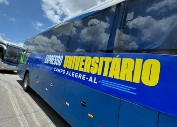 Prefeitura de Campo Alegre convoca universitários para realizar recadastramento do transporte