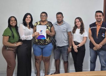 Prefeitura de Campo Alegre entrega alvarás de construção a beneficiários de programas habitacionais