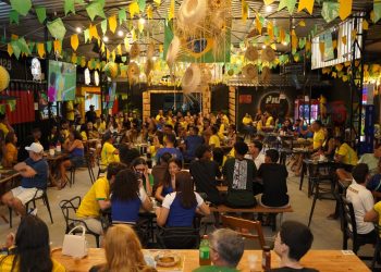 Piu Spettus Foodpark reúne grande público durante estreia do Brasil na Copa do Mundo