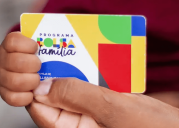 Quem mora sozinho e está desempregado pode receber Bolsa Família? Entenda as regras