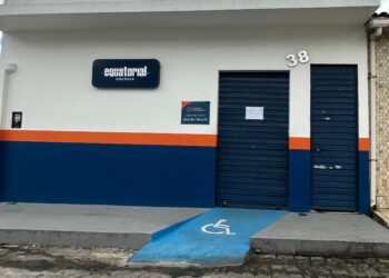A Equatorial Alagoas informou que realizará uma manutenção programada na rede elétrica de Campo Alegre na próxima segunda-feira (13)