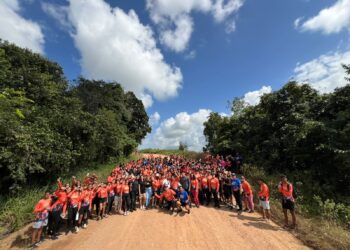 Trilha das Imbiras reúne mais de 400 jovens e encerra Semana da Juventude 2026 em Campo Alegre