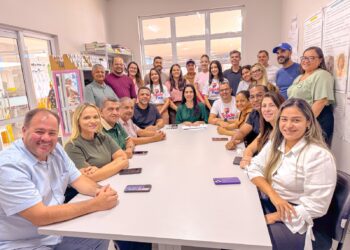 Prefeita Pauline Pereira envia projeto à Câmara para reajustar salários de mais categorias de servidores efetivos