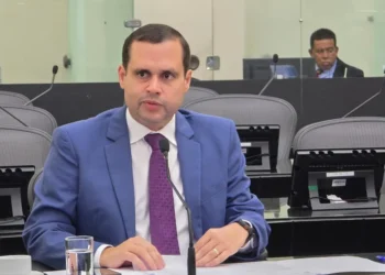 Projeto de Fernando Pereira busca transformar experiência de estágio em pontuação para concursos públicos